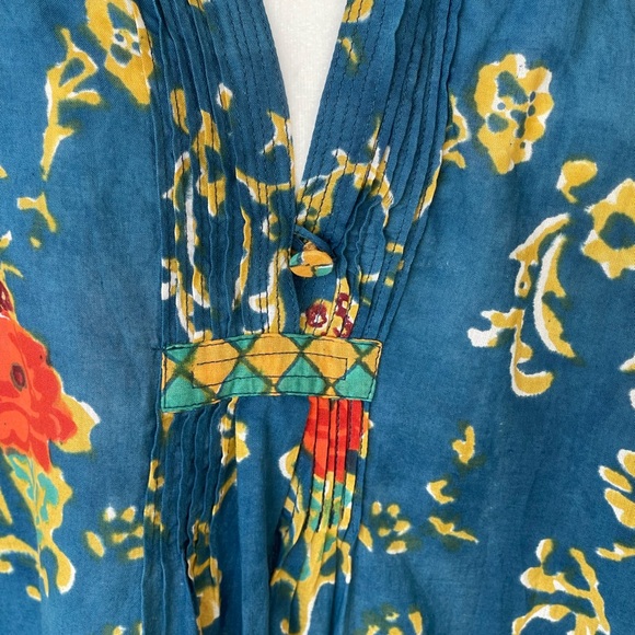 Lisa Corti - Picture 2 of 8